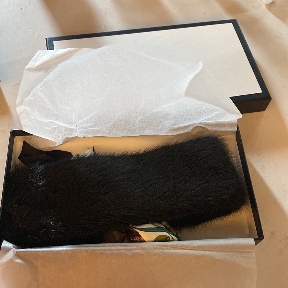 Gucci Flora Mink Headband